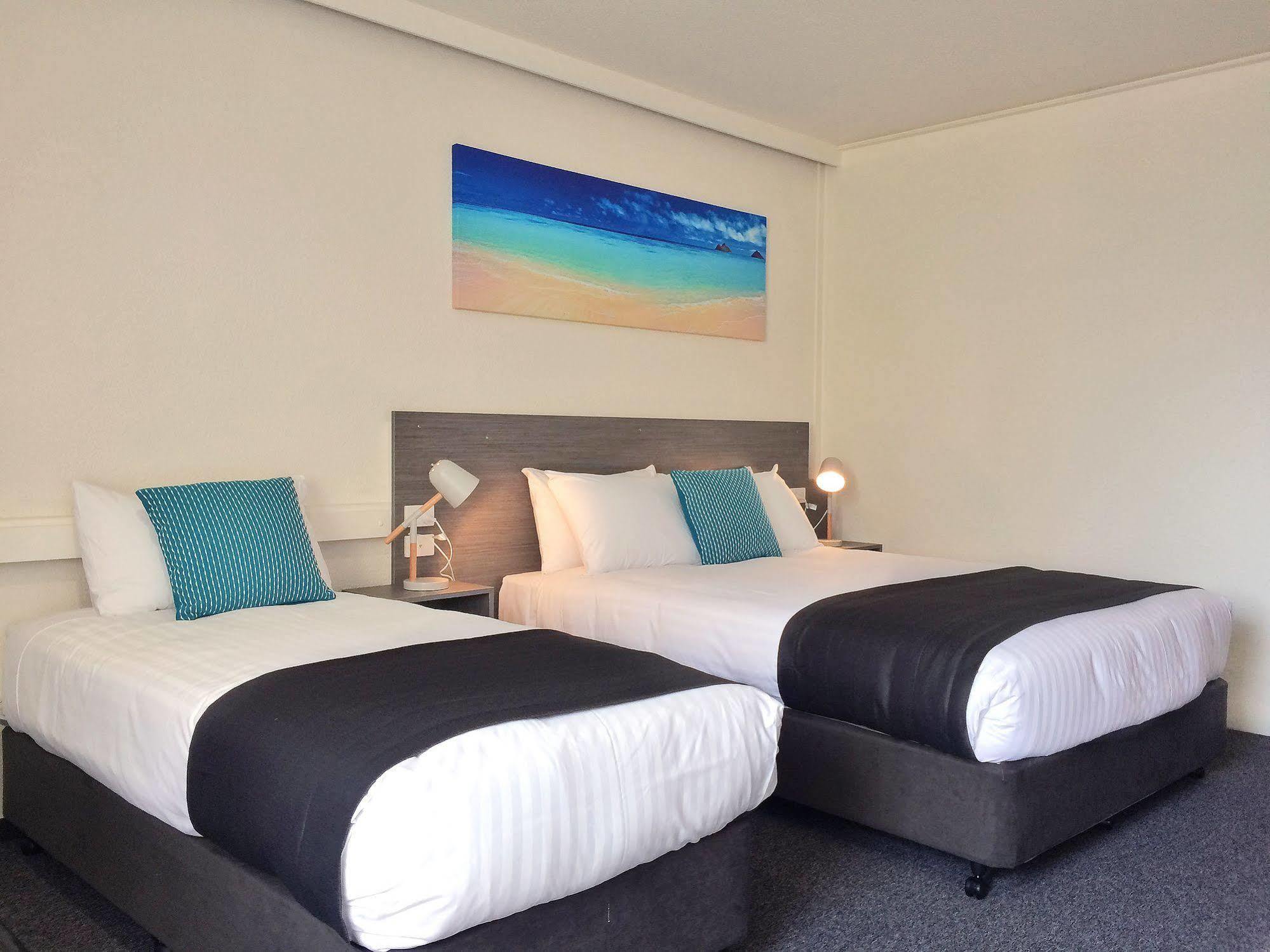Bayside Hotel Сент-Хеленс Экстерьер фото